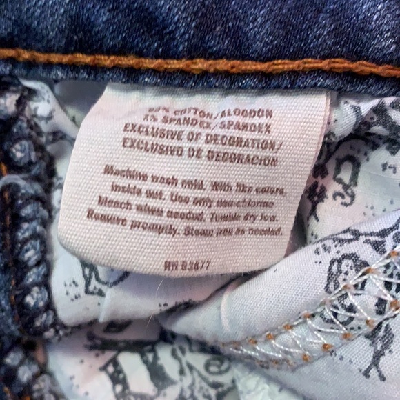 Jean shorts size 1 💙 - Picture 7 of 7